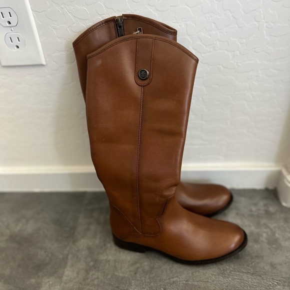 NEW Frye Women Marissa Medallion Leather Inside Zip Tall Boot US 5 Cognac $328 - Picture 2 of 10